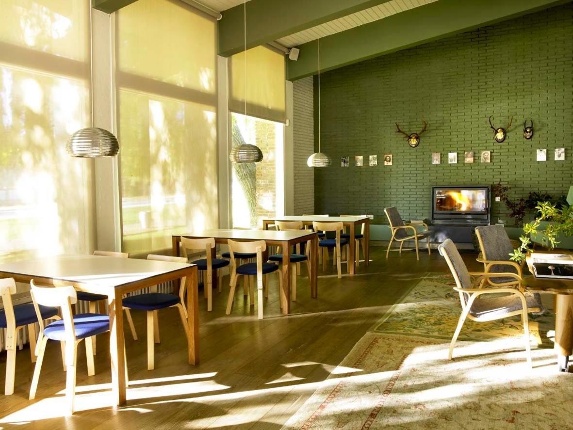 H & R Estrella Del Bajo Carrion Hotel Villoldo Exterior photo